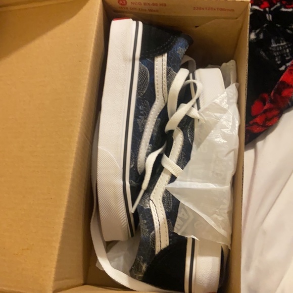 Kids Old school wireframe skull vans - Picture 3 of 7